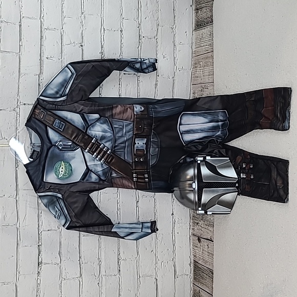 Rubies Star Wars Kid's Mandalorian Halloween Jumpsuit Costume Silver/Brown Multi - Picture 7 of 17